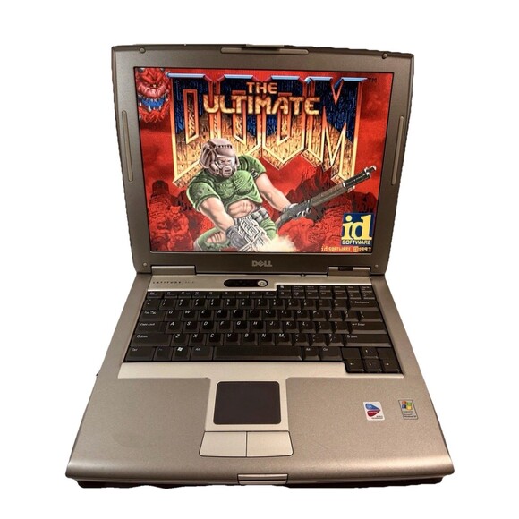 Vintage Dell Latitude D510 14" Laptop Intel Pentium 2GB 60GB Win XP  w.  GAMES - Picture 1 of 16
